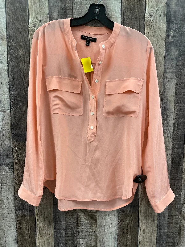 Winter Accessories Top Long Sleeve By Banana Republic In Peach, Size: S