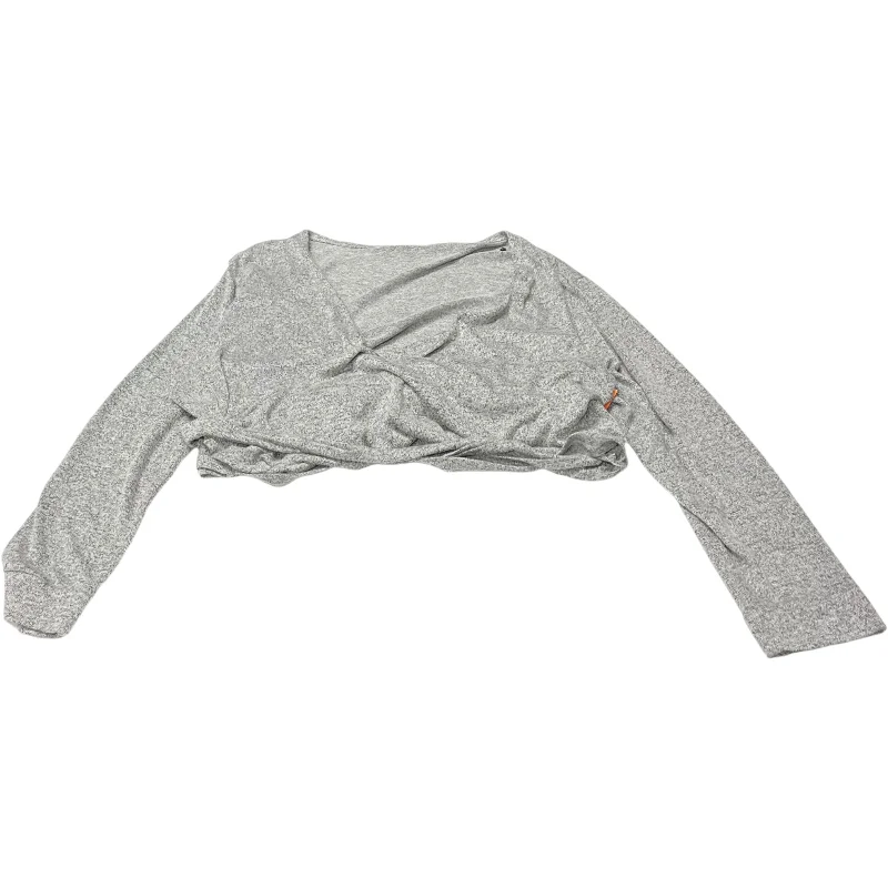 Casual Sweatshirts Top Long Sleeve By South Beach In Grey, Size: 3x