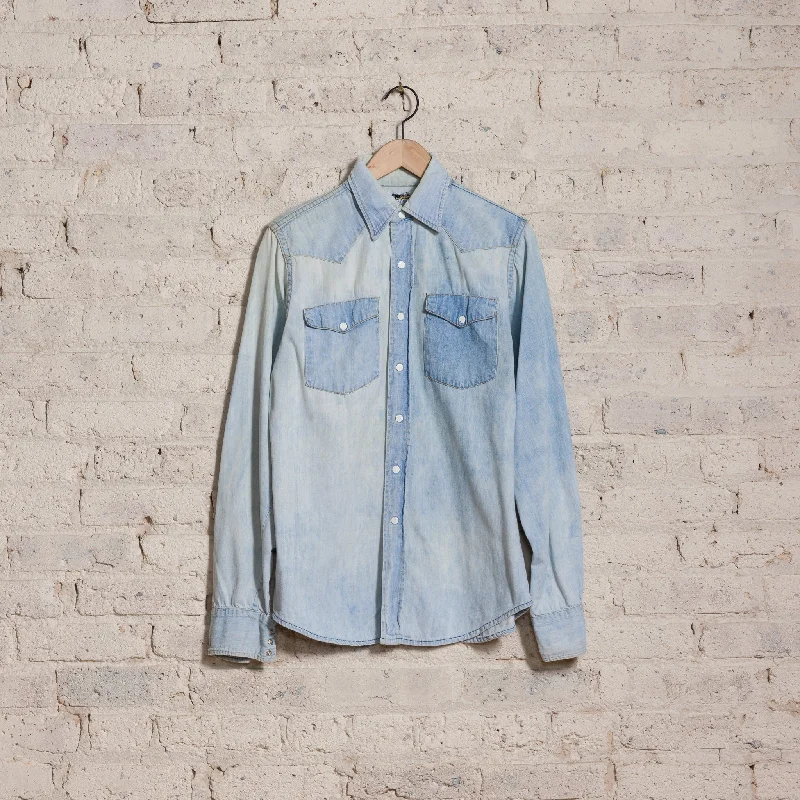 Trendy Sweaters 1970's Bar Denim Western Shirt in Washed Blue