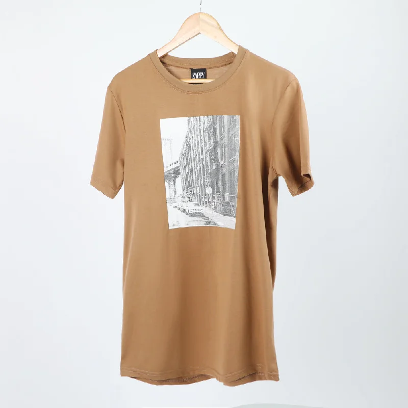 Casual Suits Men's Half Sleeves Printed T-Shirt - Brown